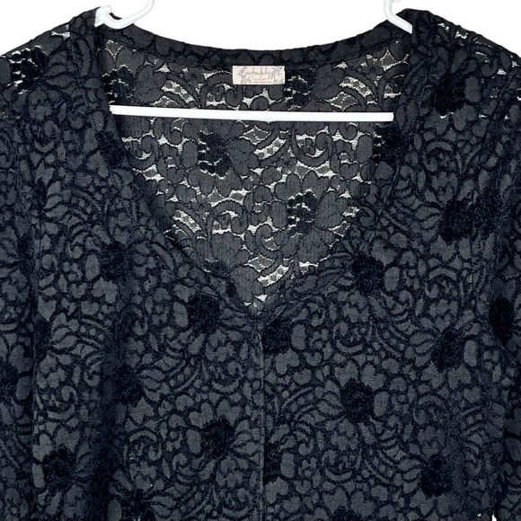 Intimately Free People Floral Black Lace Burnout Velvet V-Neck Top Size Large - Picture 3 of 9